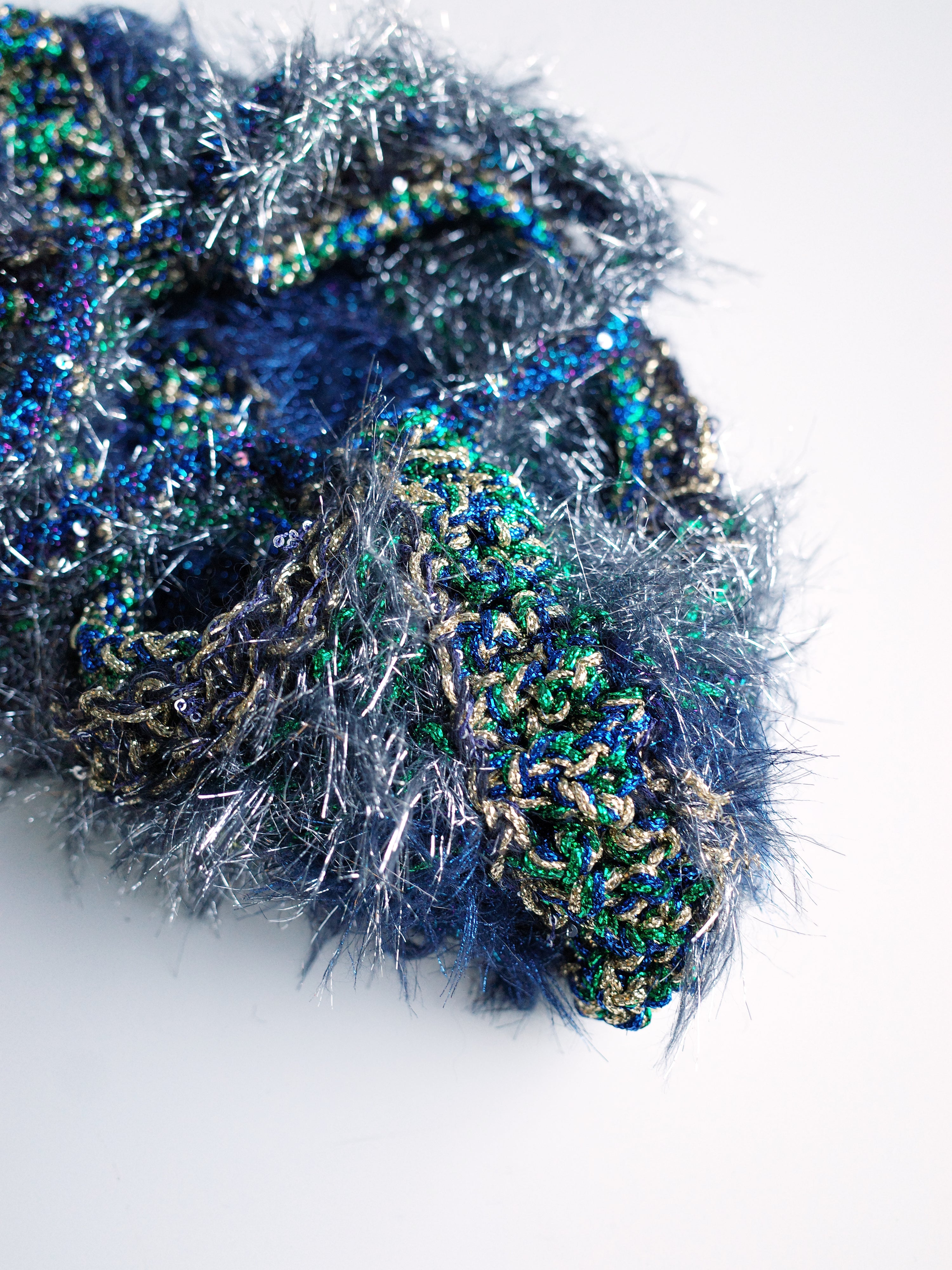 PE99Y YAN9 Moss-Metallic Hand-Crocheted Alien Terrain Bag – METAL 金
