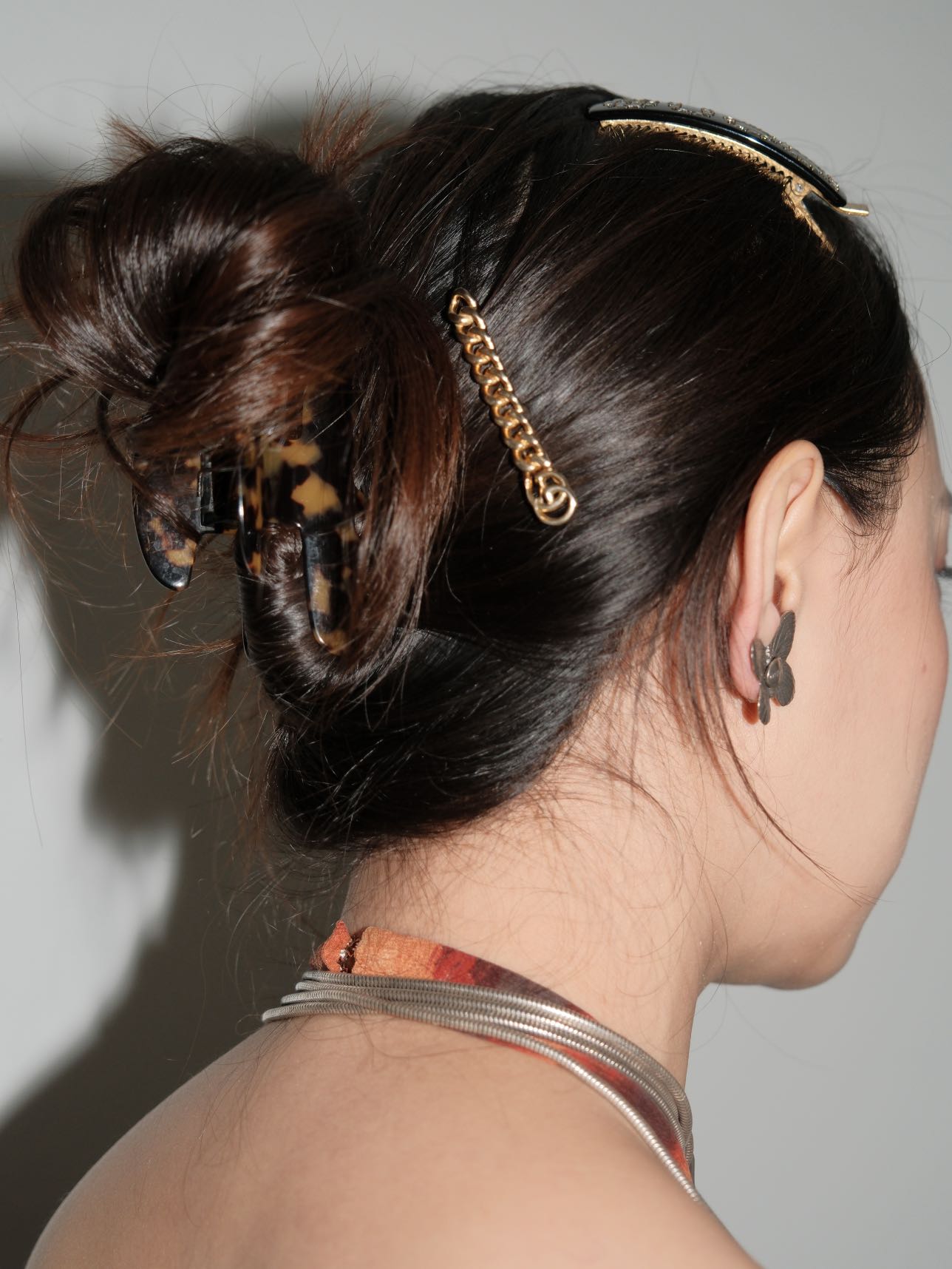 GUCCI Gold-Tone Chain Hair Clip – METAL 金