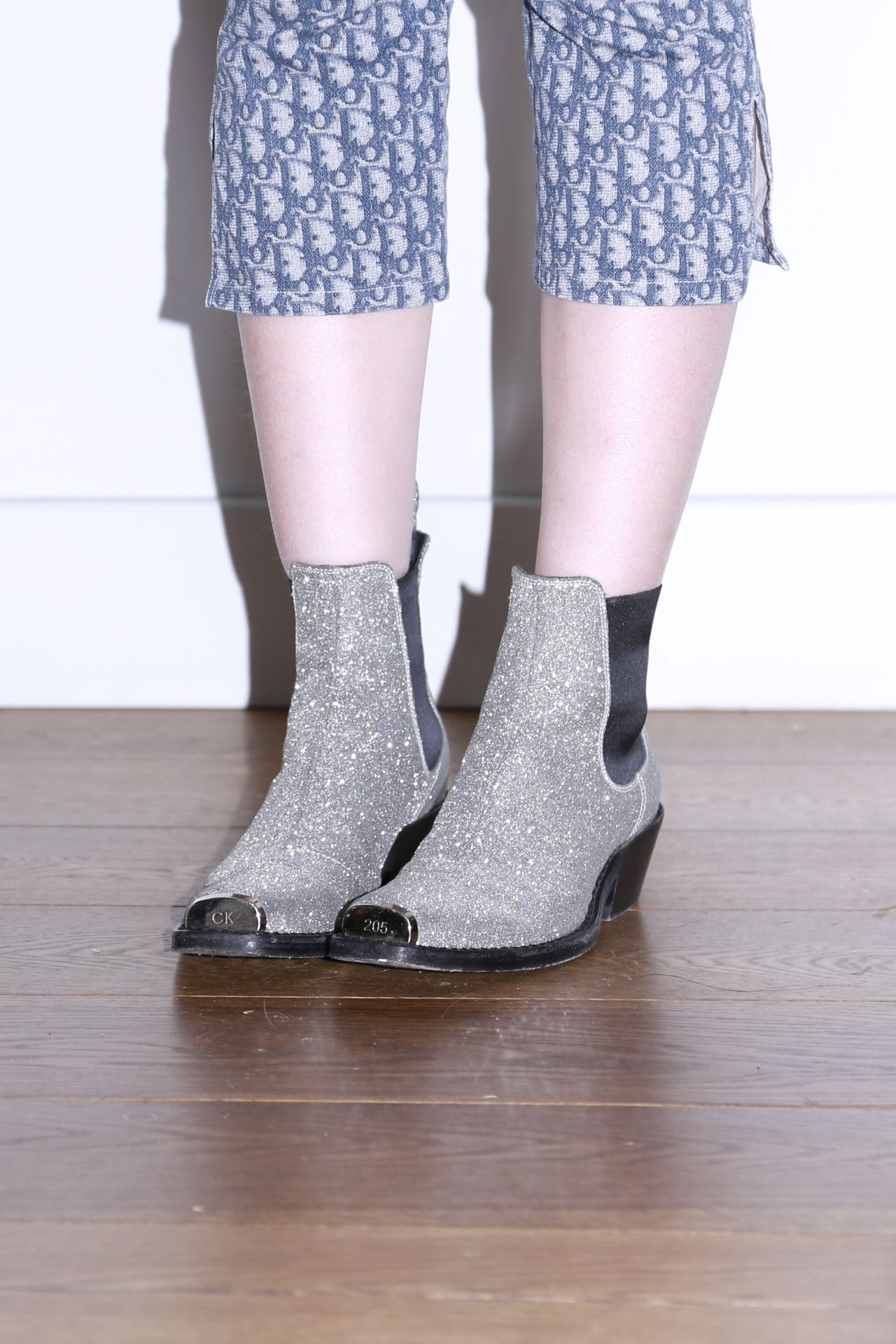 Calvin Klein 205W39NYC Silver Glitter Western Boots – METAL 金