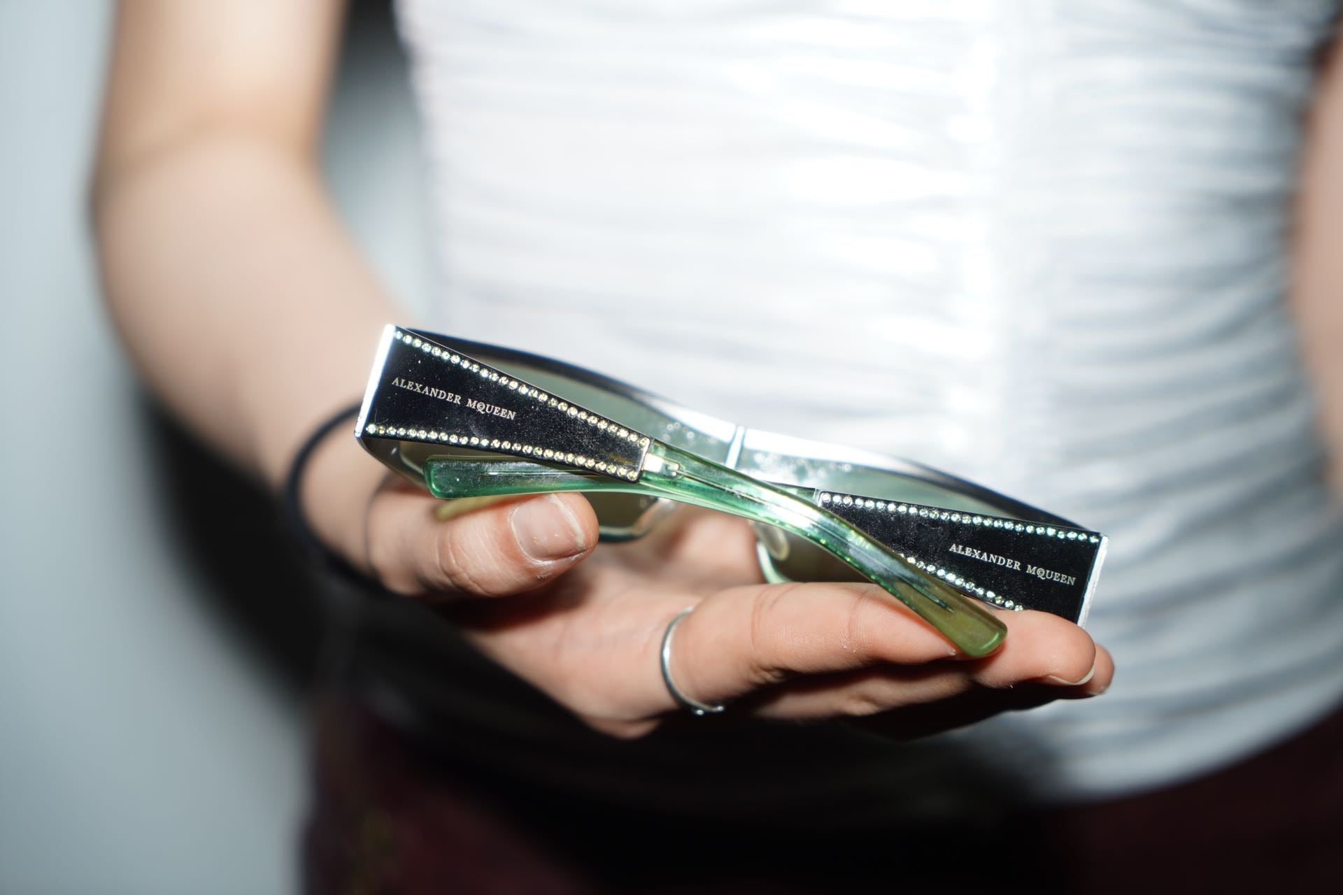 Alexander McQueen Holographic Crystal-Studded Visor Sunglasses – FIRE 火