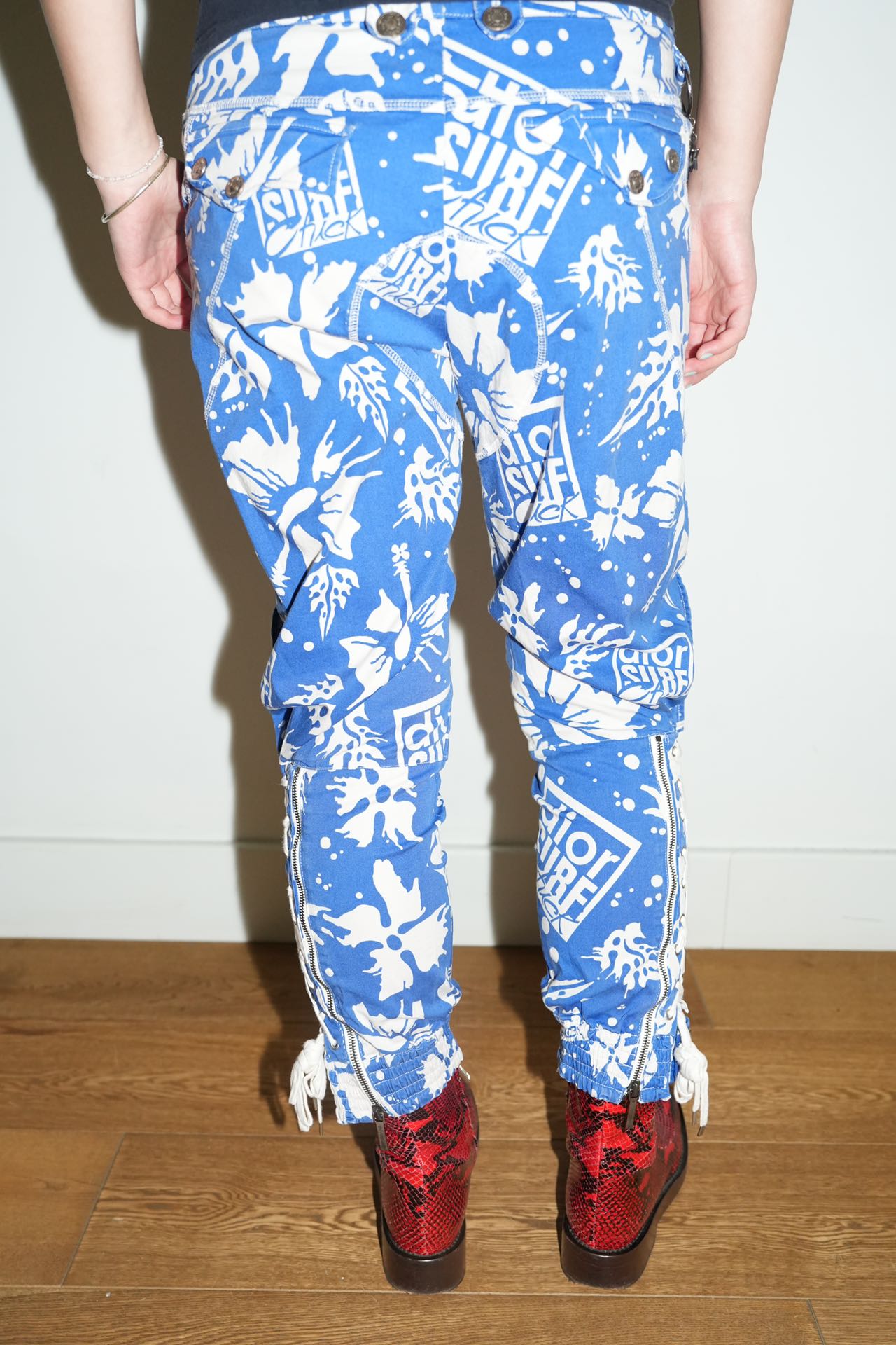 Christian Dior S/S 2004 “Dior Surf Chick” Lace-Up Pants – WATER 水