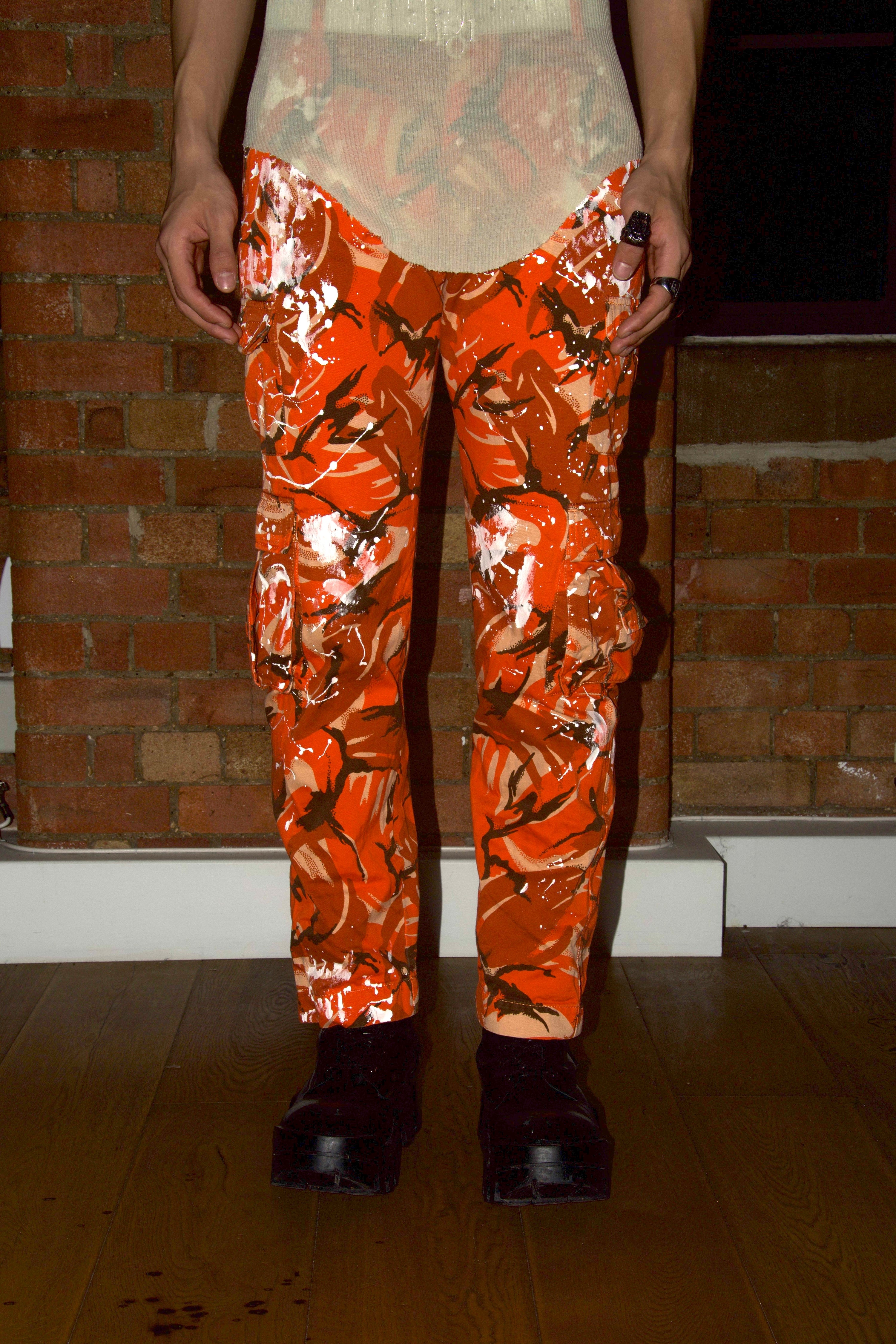 Martine Rose Orange Camouflage Cargo Pants – FIRE 火
