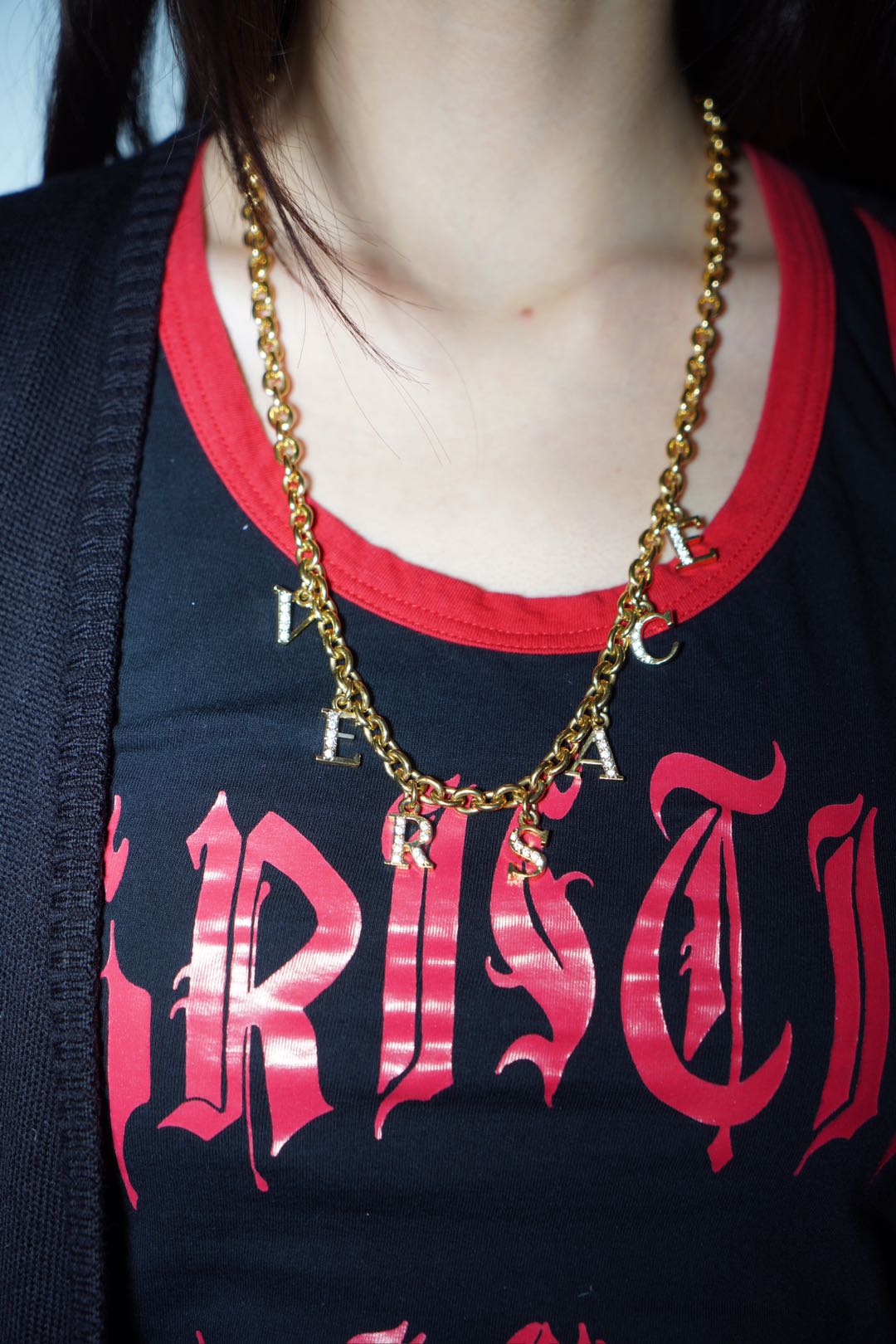 VERSACE Rhinestone Logo Gold Chain Necklace – METAL 金