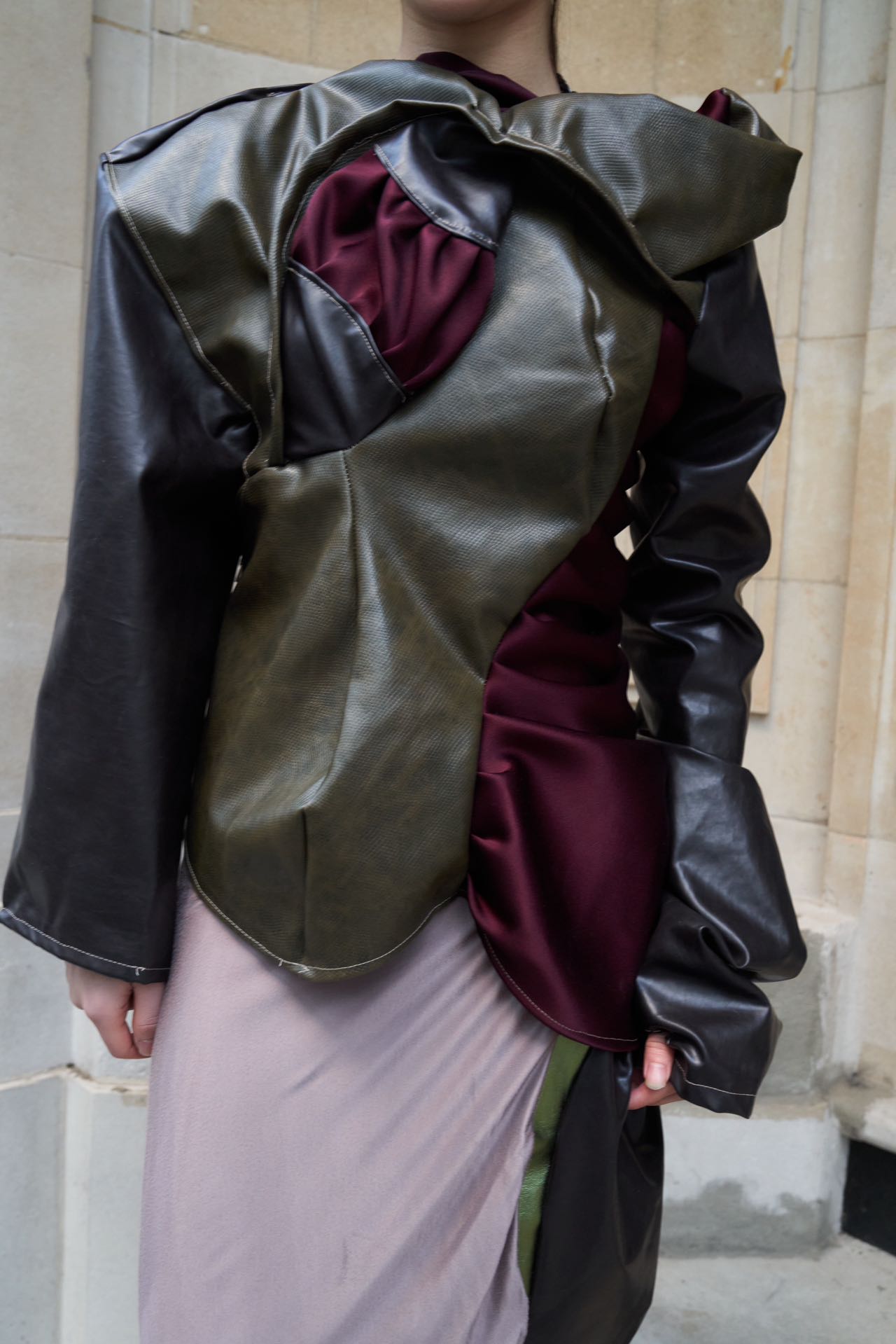 PE99Y YAN9 Iridescent Silk Jersey Hybrid Jumpsuit – METAL 金