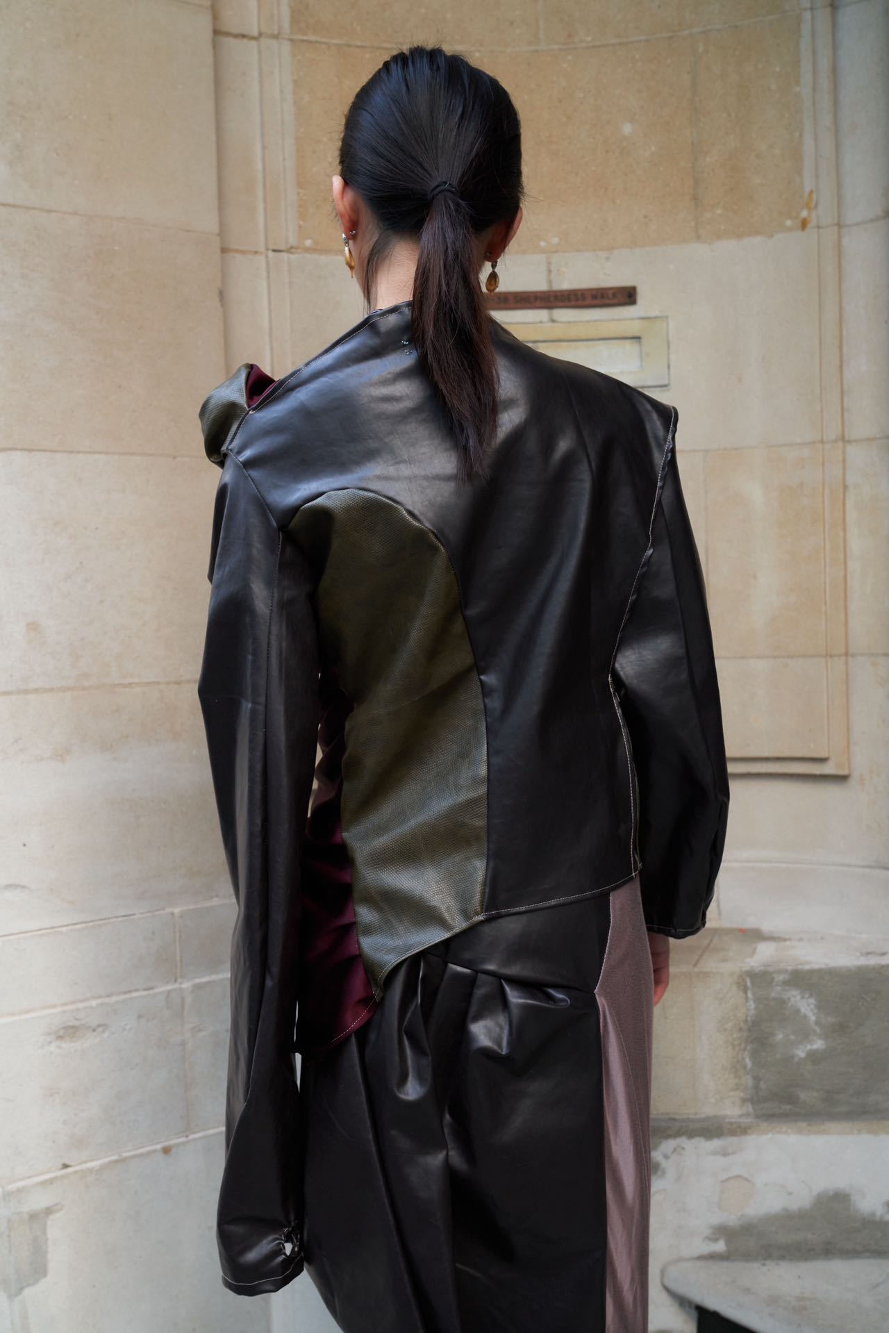PE99Y YAN9 Iridescent Silk Jersey Hybrid Jumpsuit – METAL 金