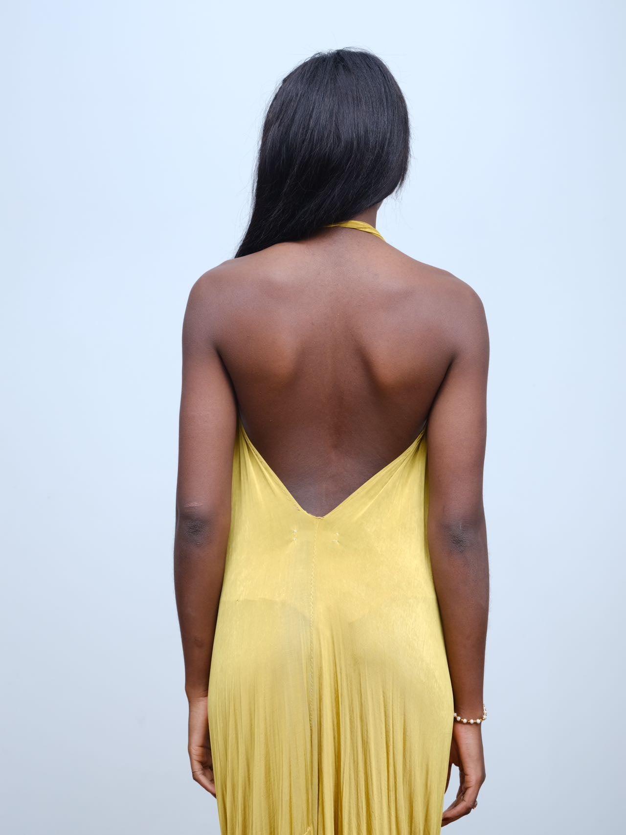 PE99Y YAN9 Gold Draped Halter Dress – METAL 金