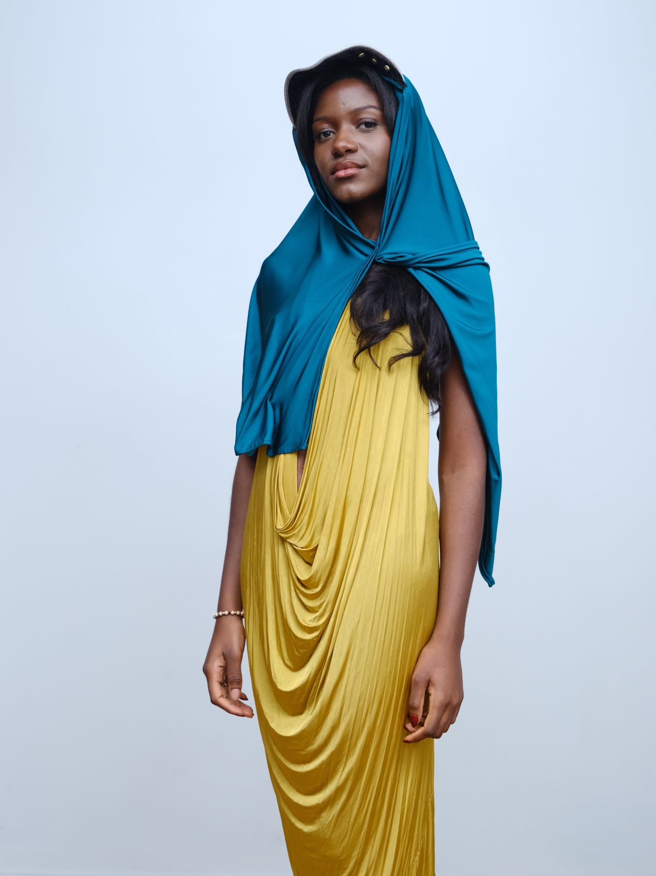 PE99Y YAN9 Teal Hooded Cape with Metallic Visor – WATER 水