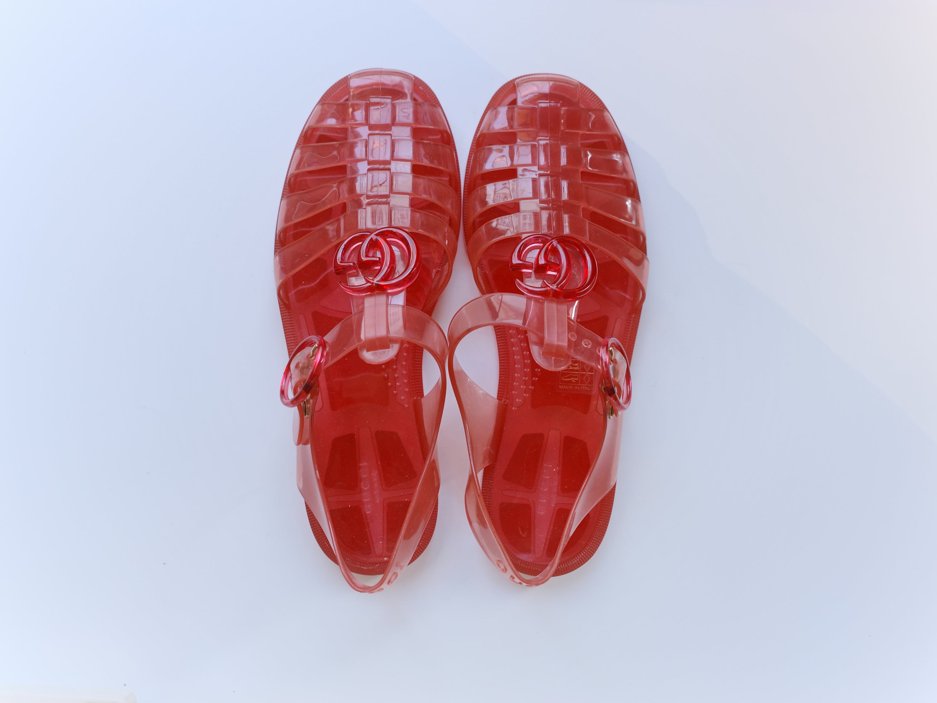 Gucci Red Jelly Logo Sandals – FIRE 火
