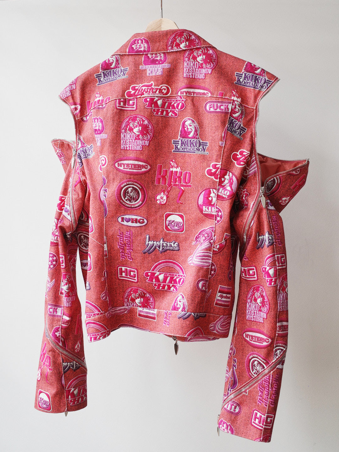Kiko Kostadinov × Hysteric Glamour FW22 Pink Logo Print Deconstructed Denim Jacket – FIRE 火