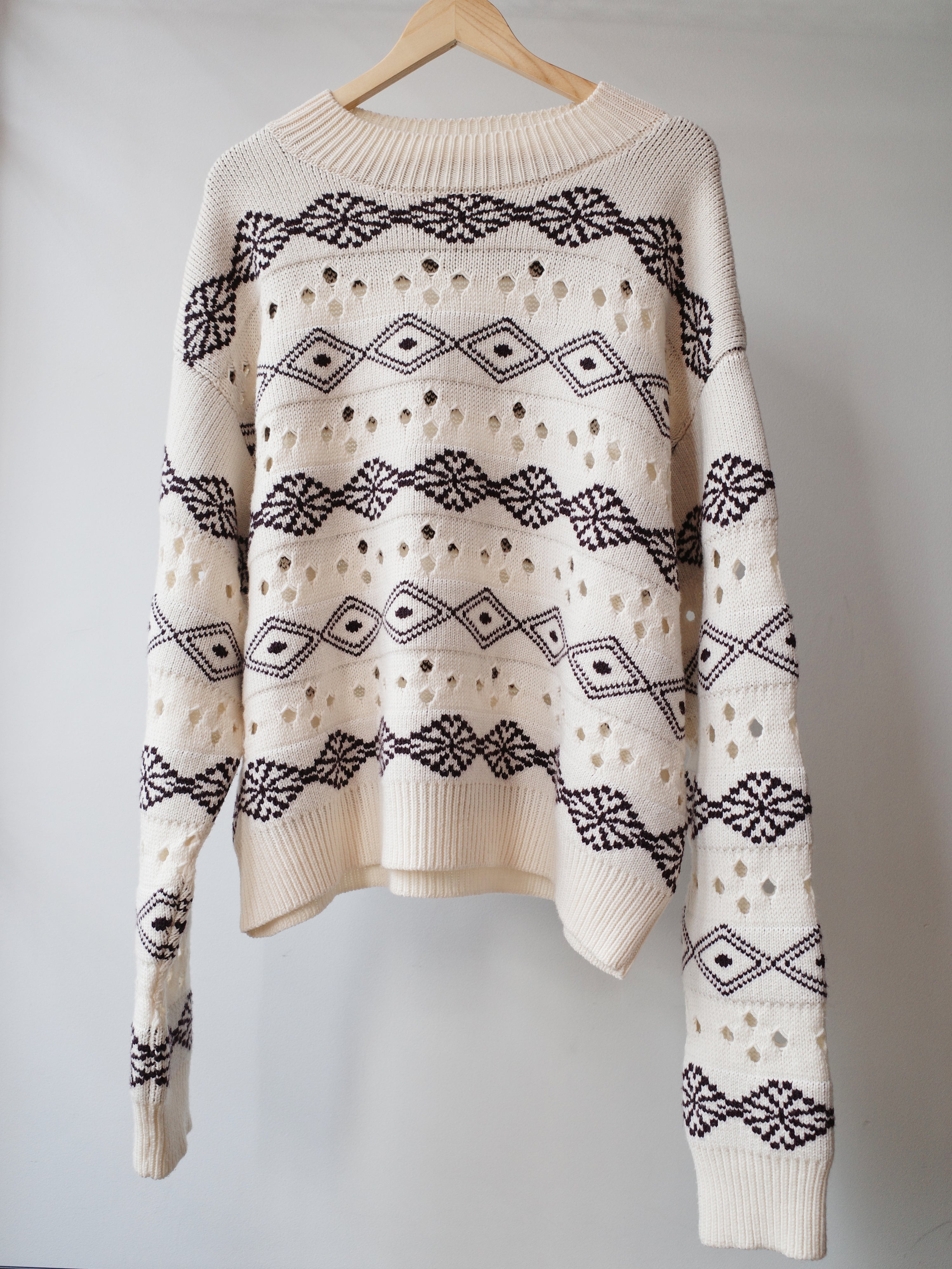 Namacheko Cream Patterned Knit Sweater – EARTH 土