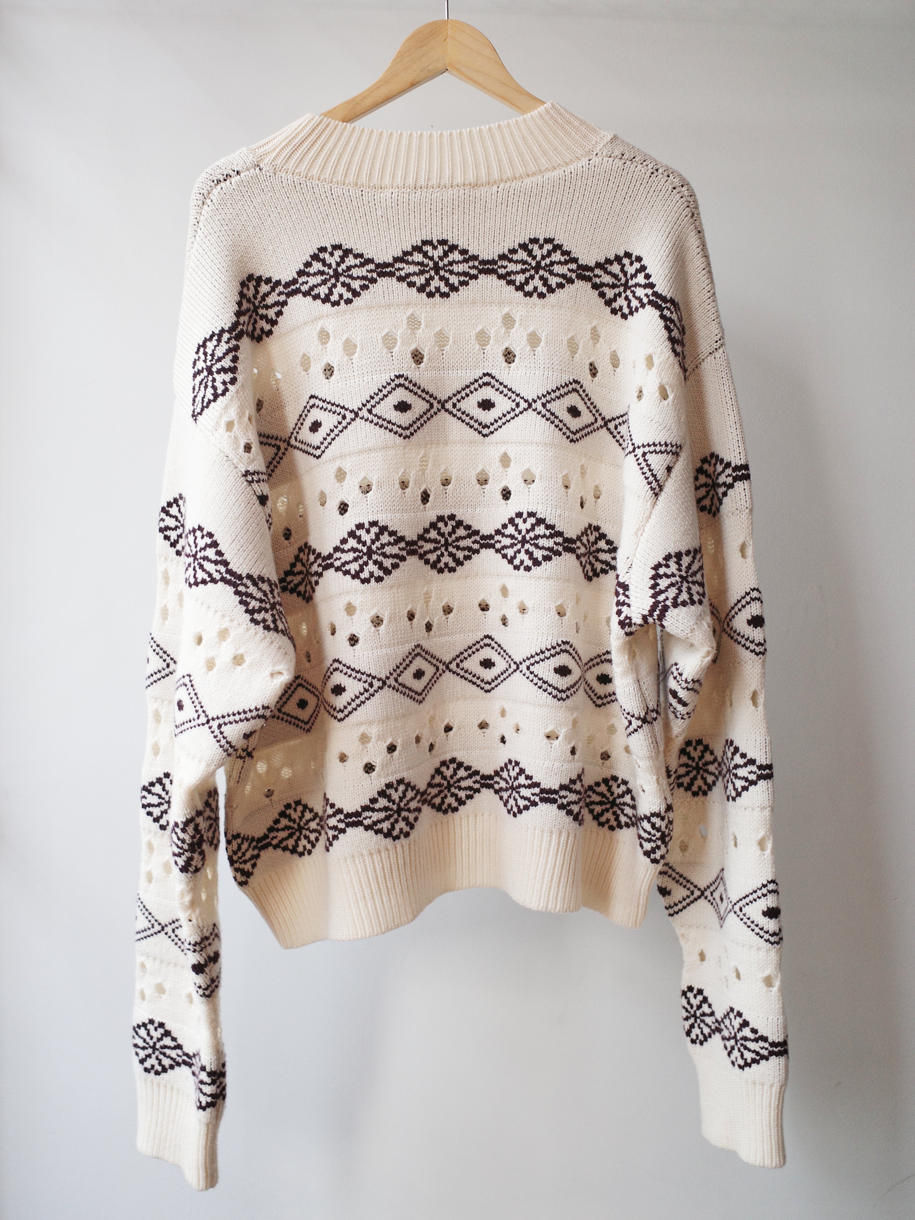 Namacheko Cream Patterned Knit Sweater – EARTH 土