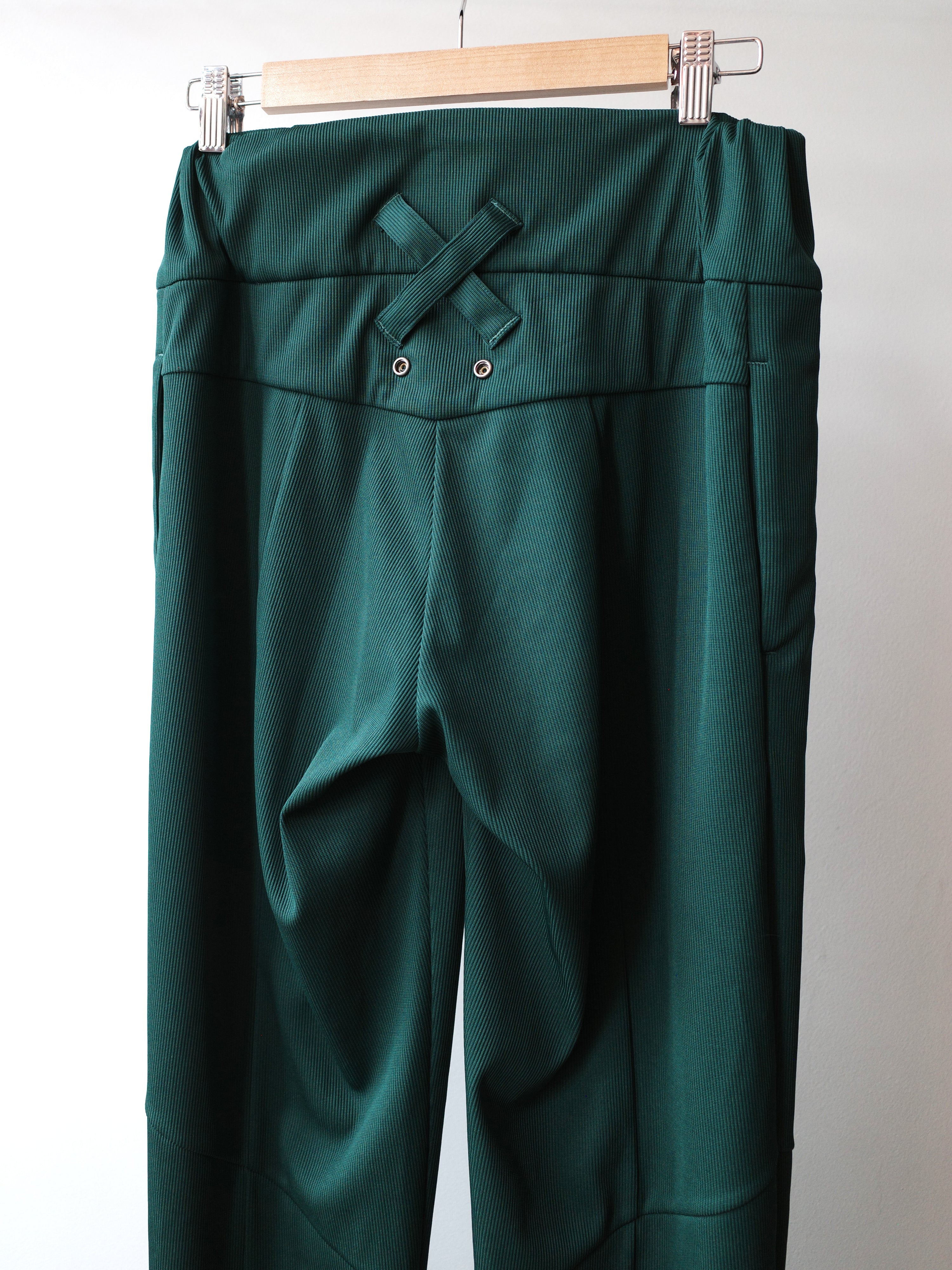 EJ SHEYANG Green Geometric Trousers
