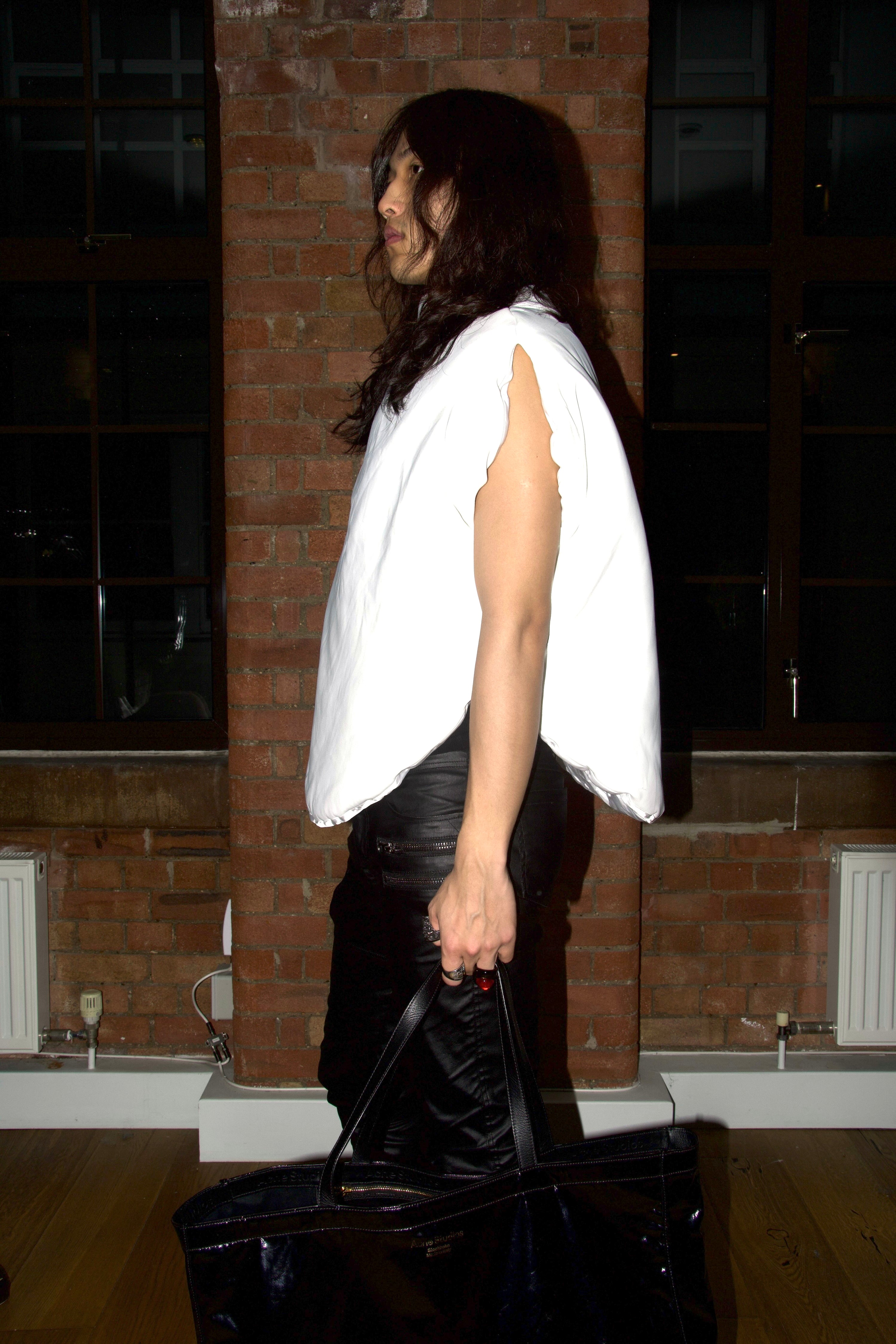 Maison Margiela MM6 White Circular Padded Top – METAL 金