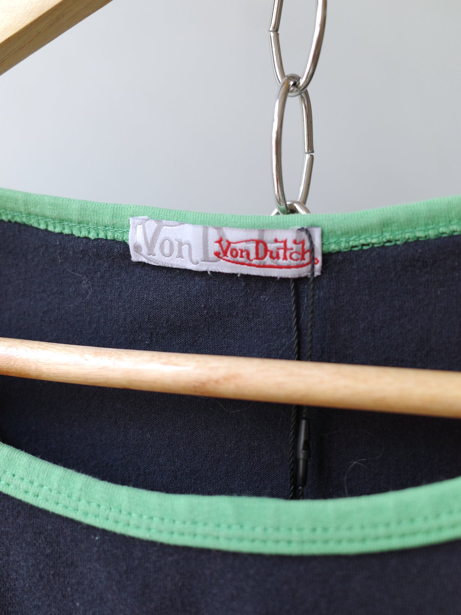 Von Dutch Y2K Kustom Cycles Baby Tee – WOOD 木