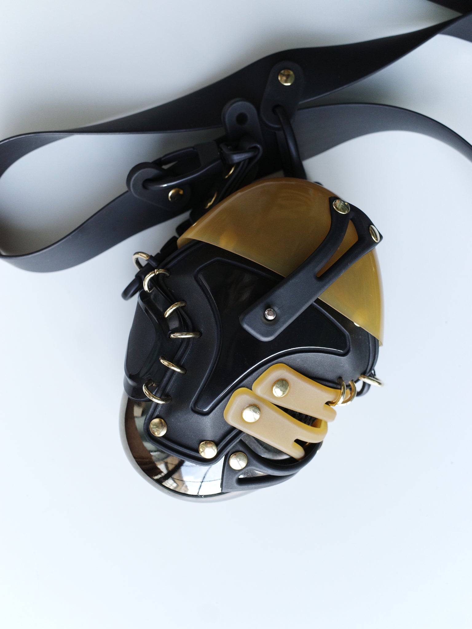 Innerraum Multi-Strap Biomechanical Shell Bag – METAL 金