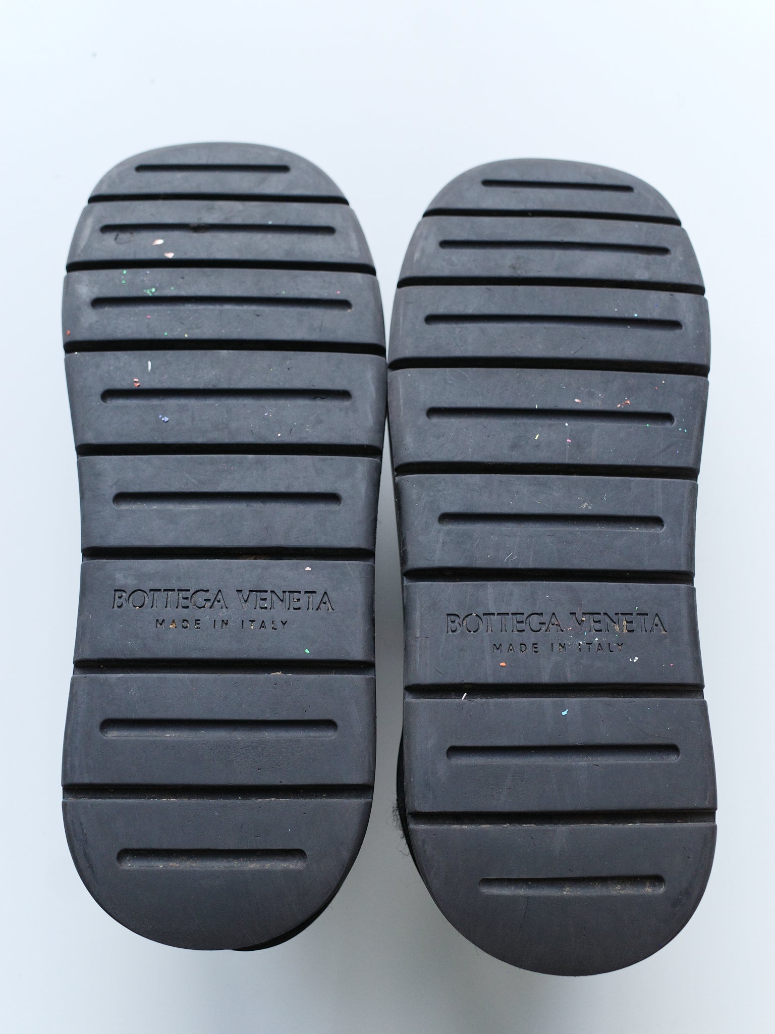 Bottega Veneta Shearling-Lined Rubber Slip-Ons – WATER 水