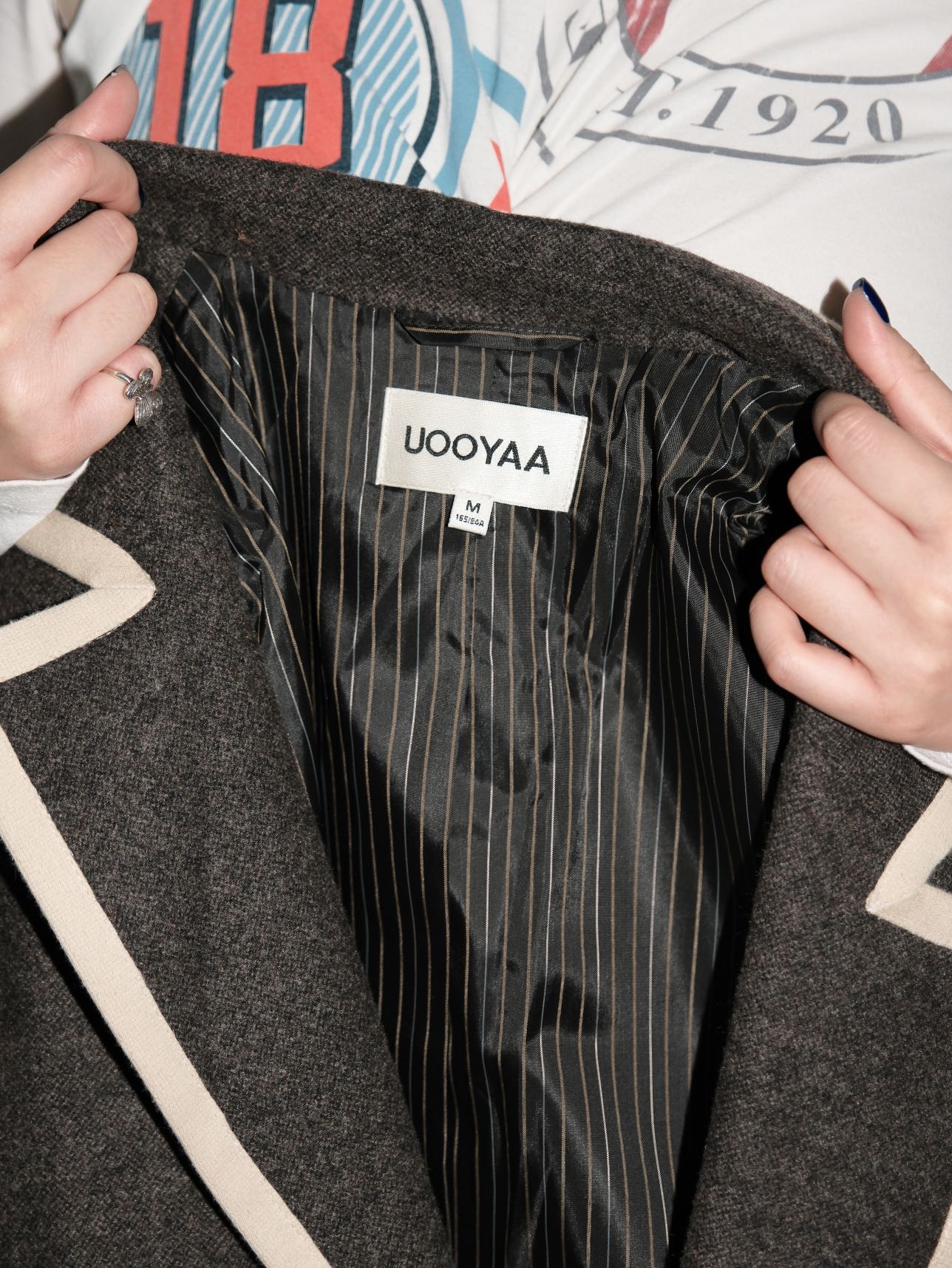 UOOYAA Academy Wool Blazer – EARTH 土