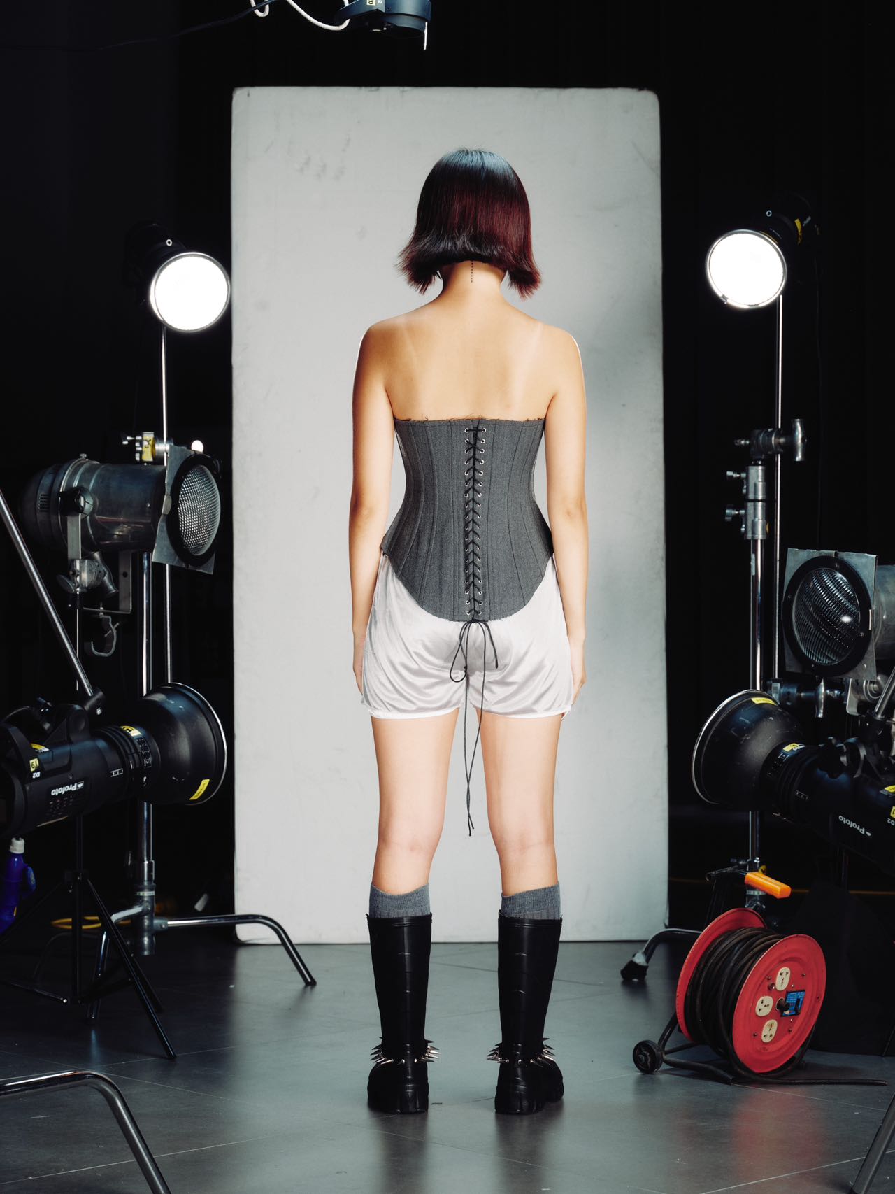 OVER RANGE Studded Boned Corset – METAL 金