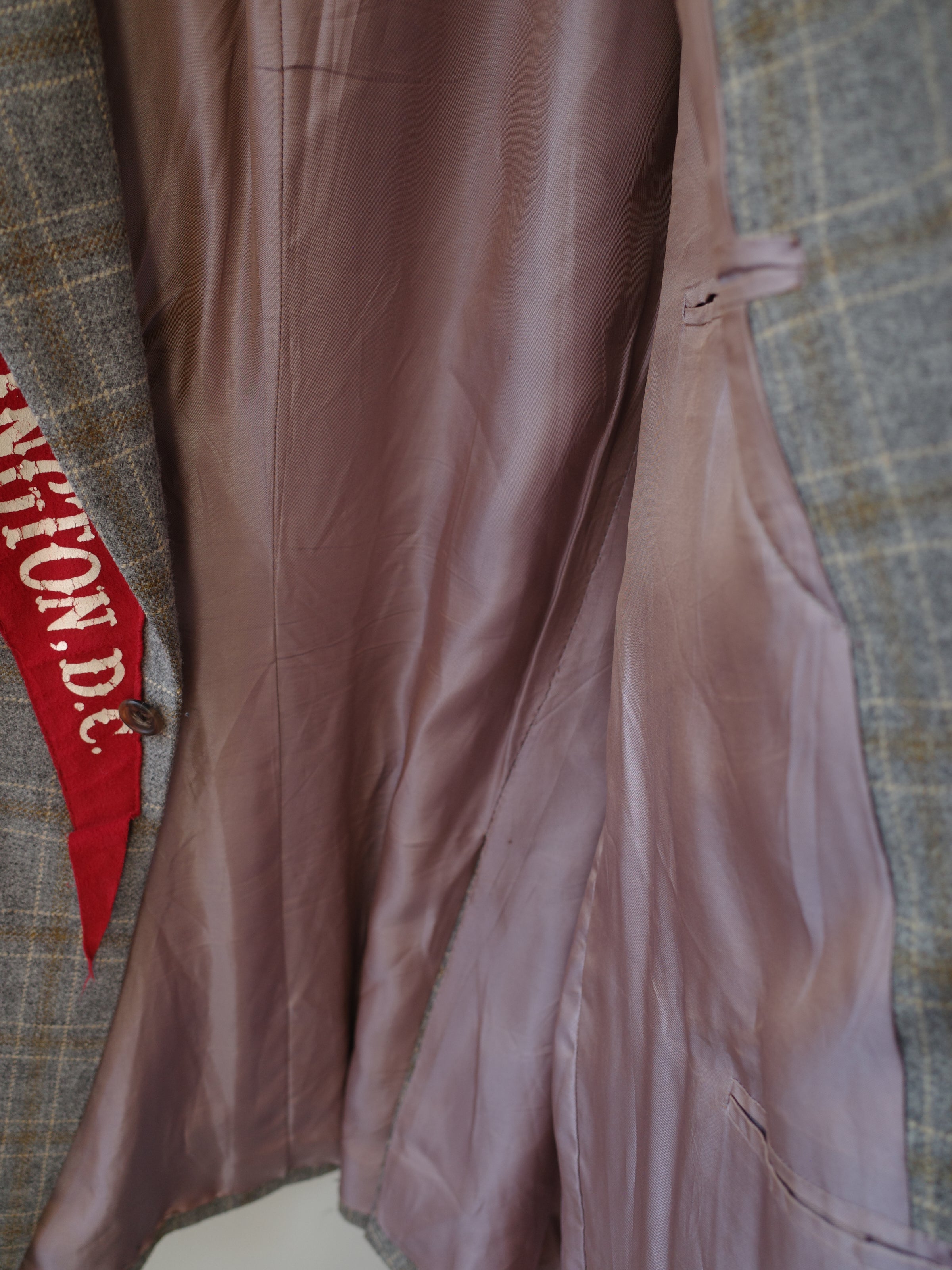 Reconstructed Vintage Blazer – EARTH 土
