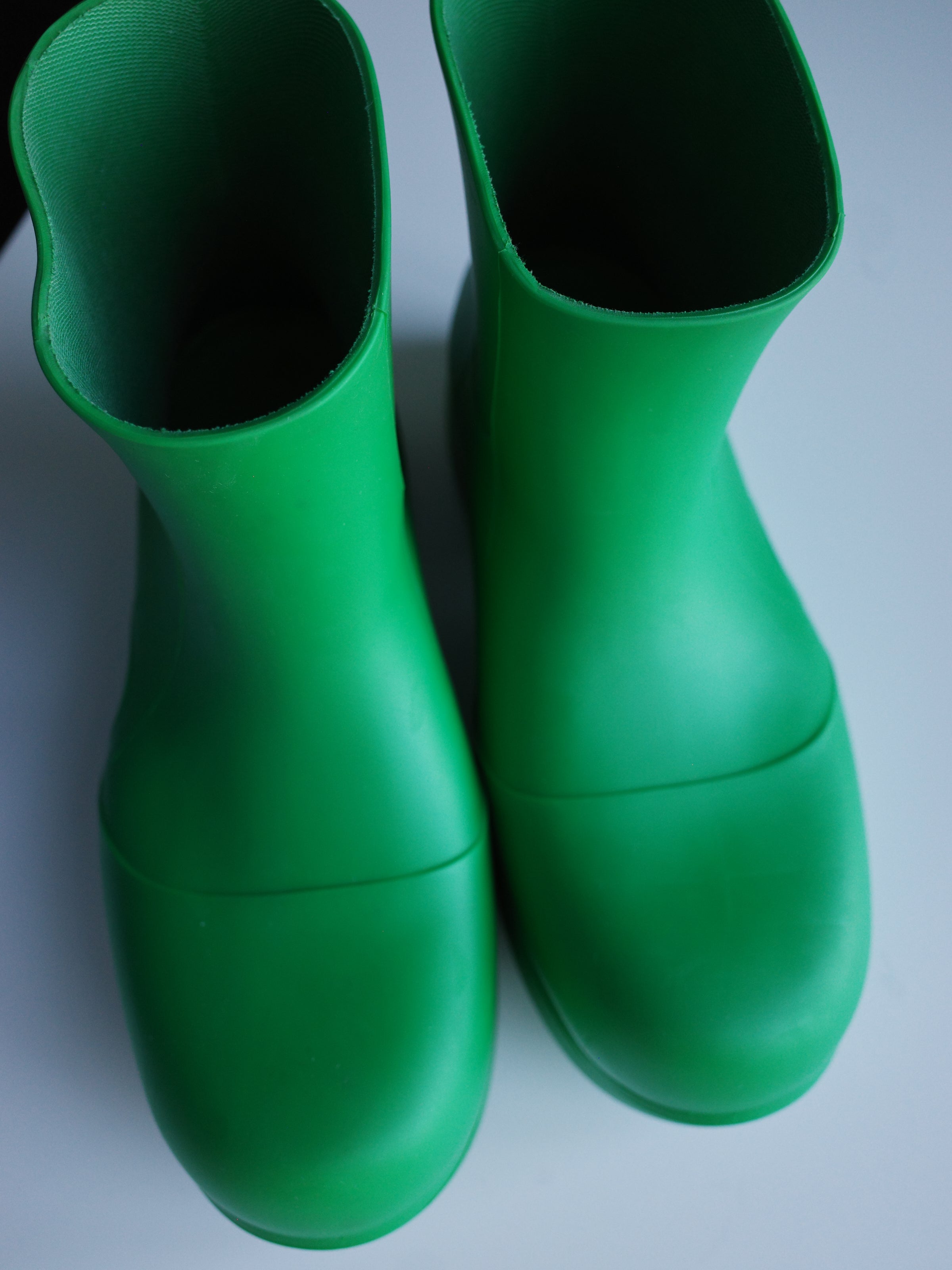 Bottega Veneta Green Paddle Boots – WOOD 木