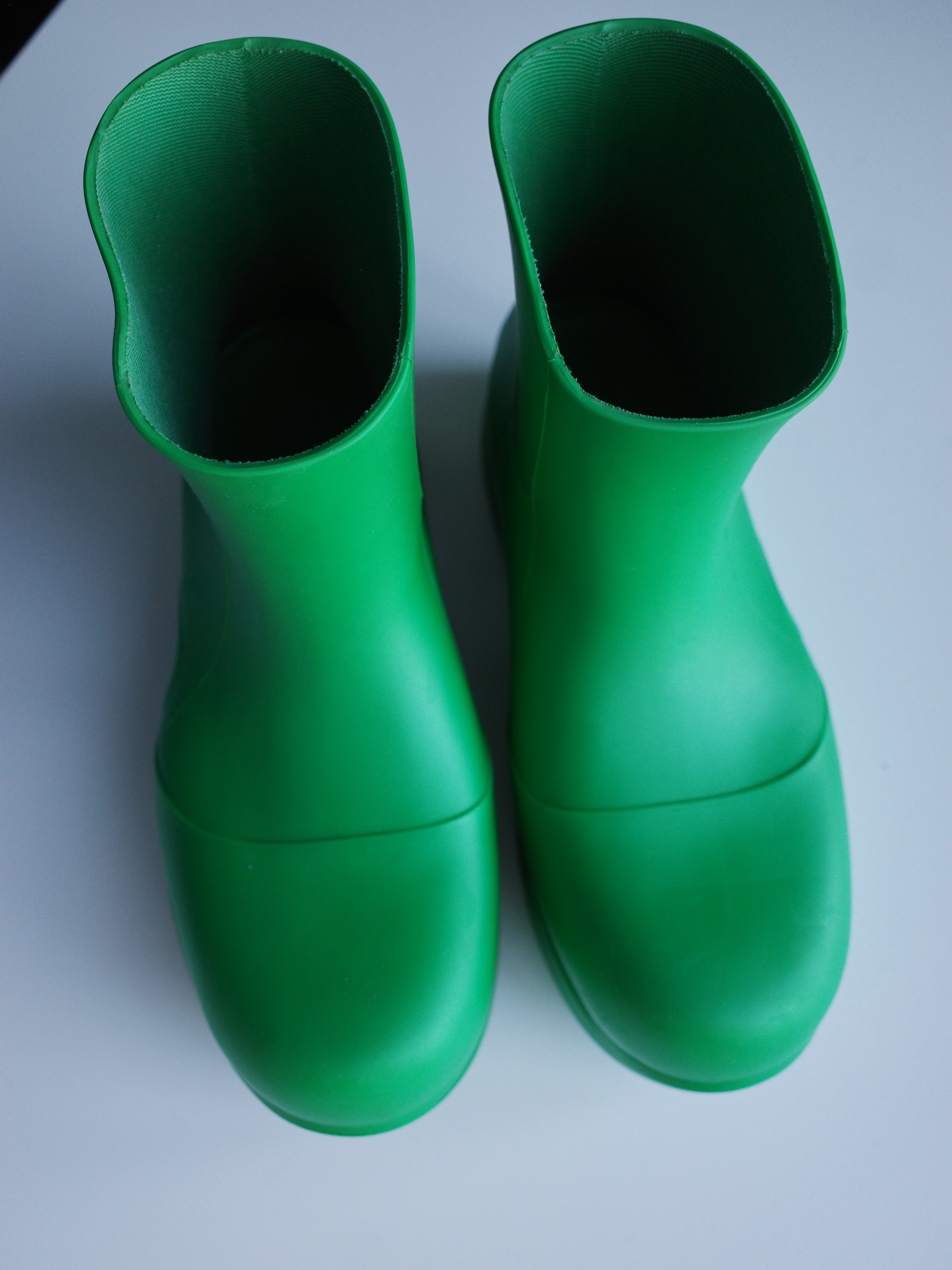 Bottega Veneta Green Paddle Boots – WOOD 木