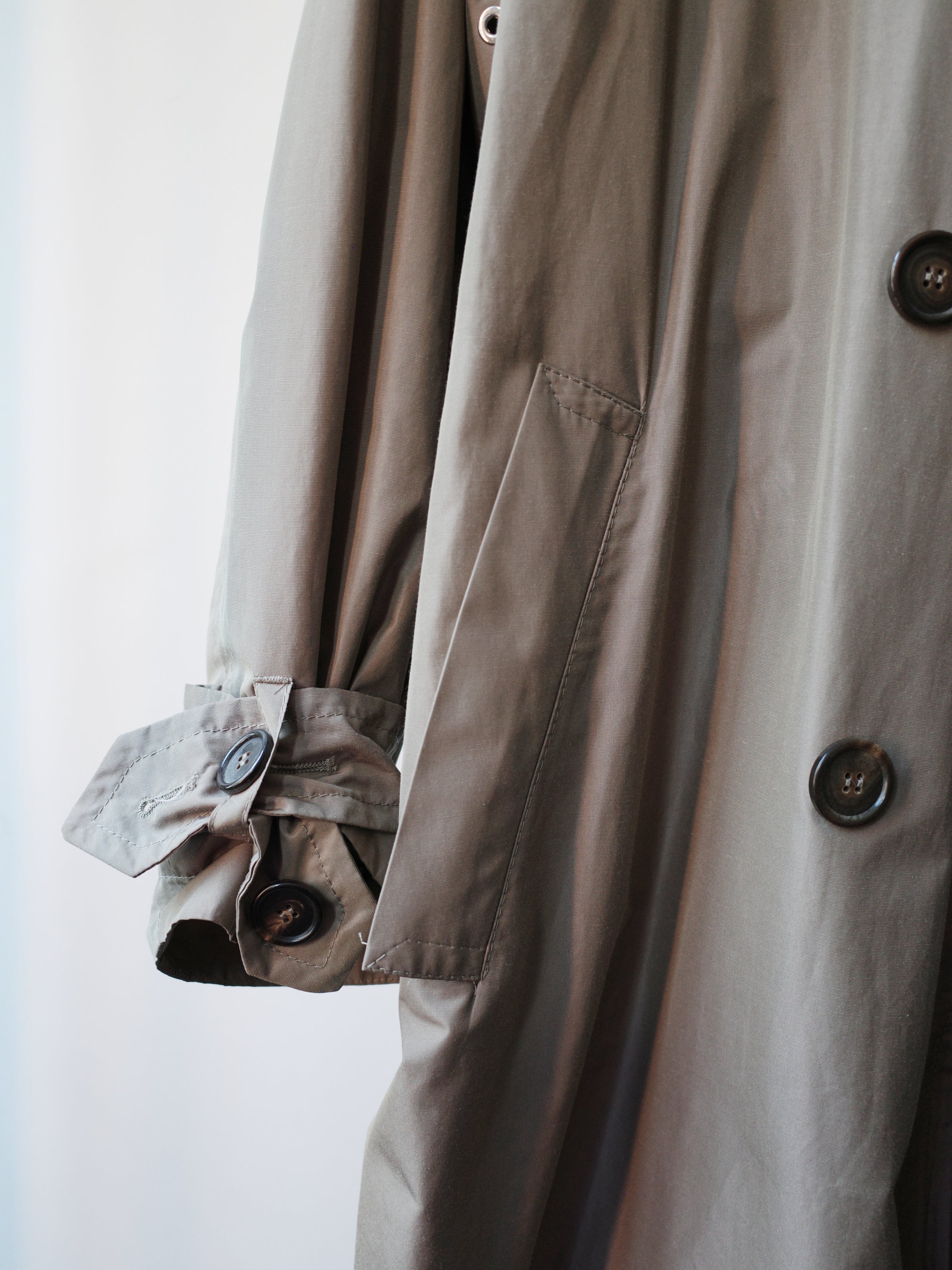 Max Mara The Cube Oversized Trench Coat – EARTH 土