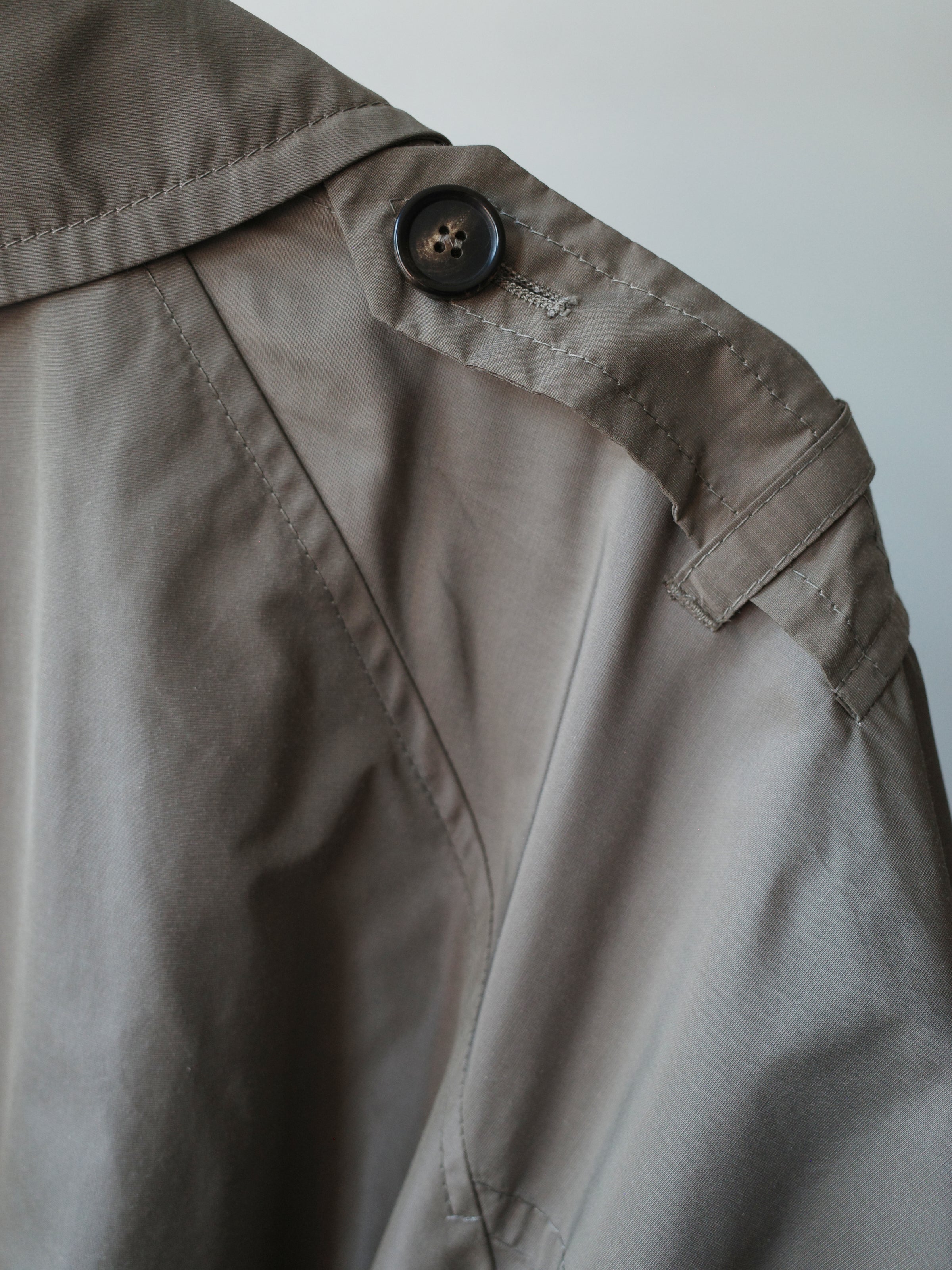 Max Mara The Cube Oversized Trench Coat – EARTH 土