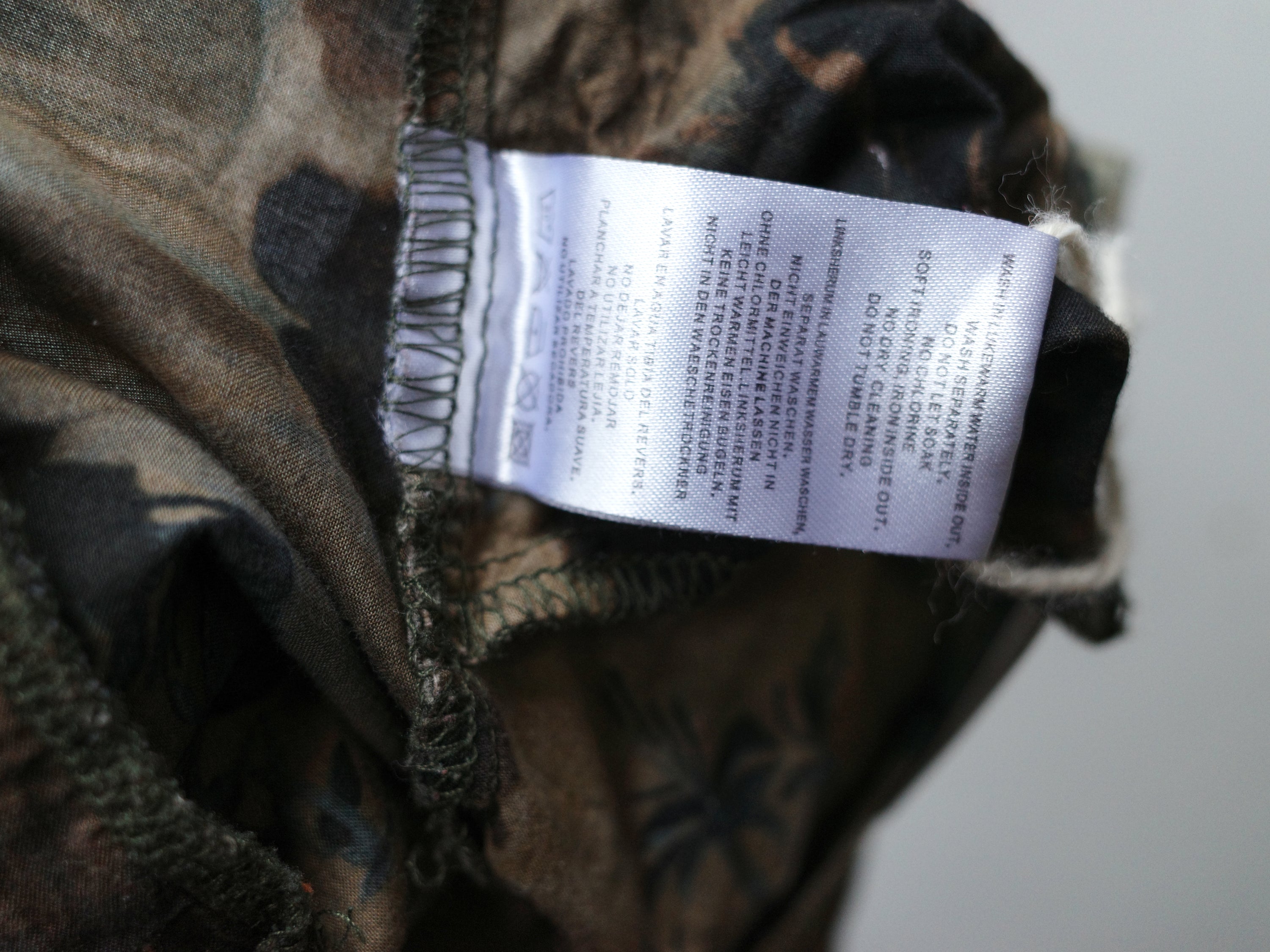 Christian Dior by John Galliano Camouflage Mini Skirt – EARTH 土
