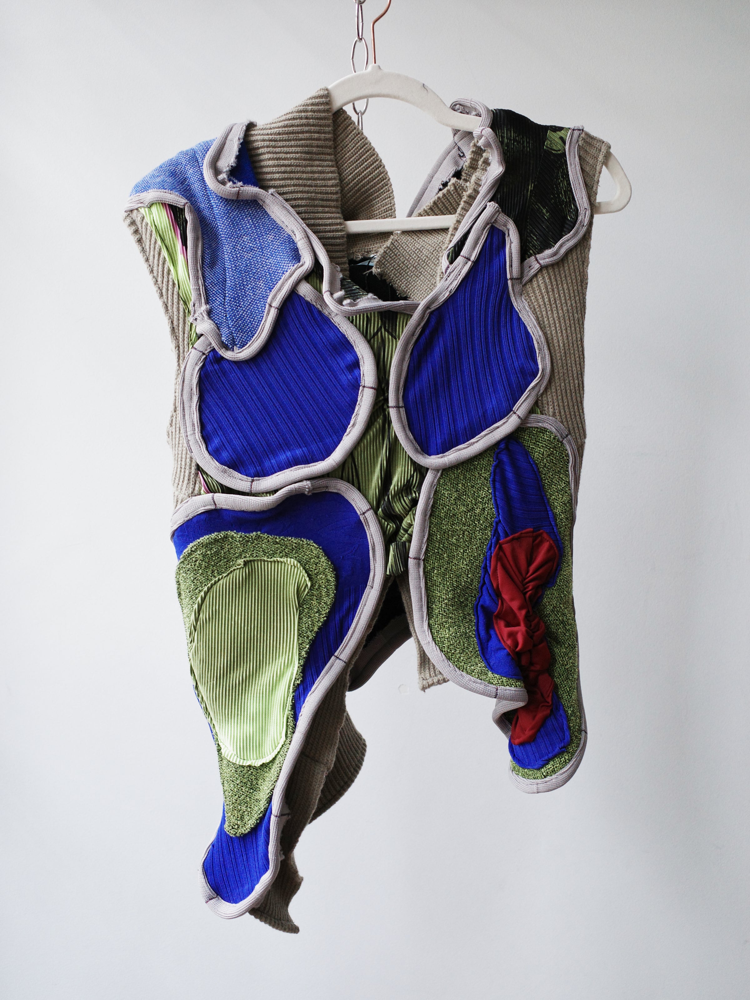 PE99Y YAN9 Patchwork Jersey Vest – EARTH 土