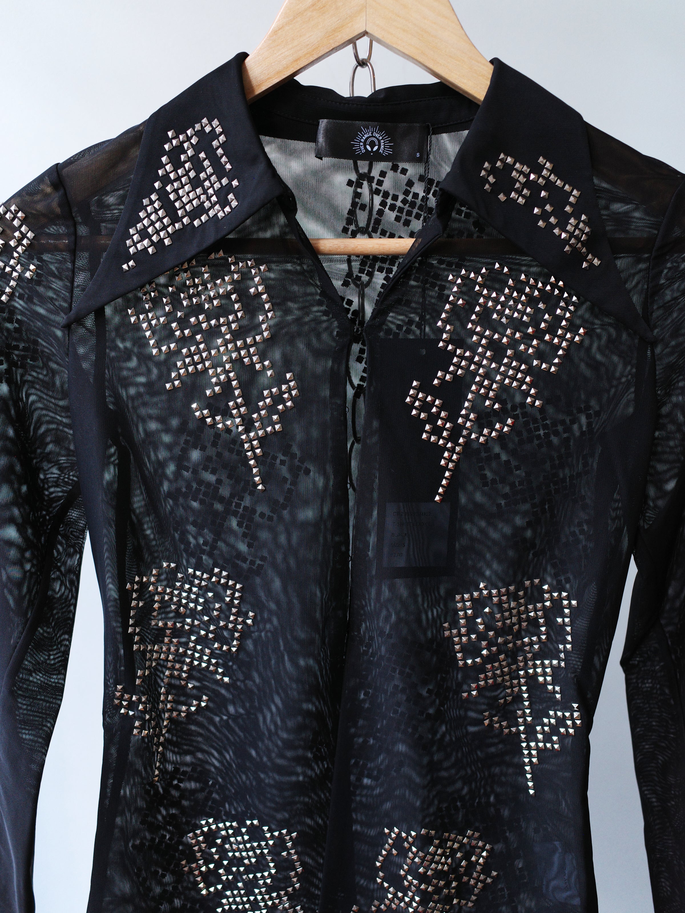 OVER RANGE Rose Studded Mesh Shirt – METAL 金
