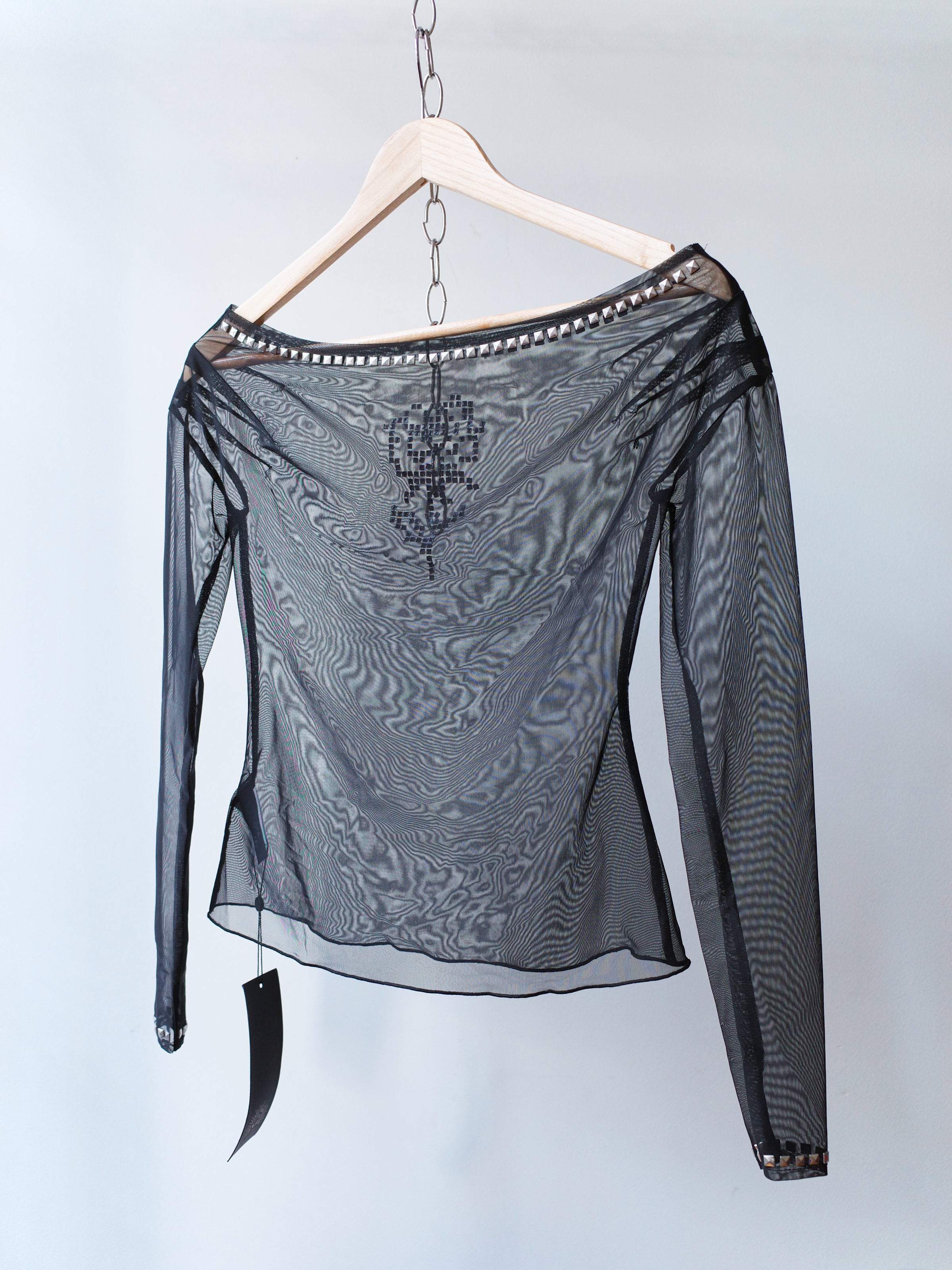 OVER RANGE Rose Studded Mesh Long Sleeve Top – METAL 金