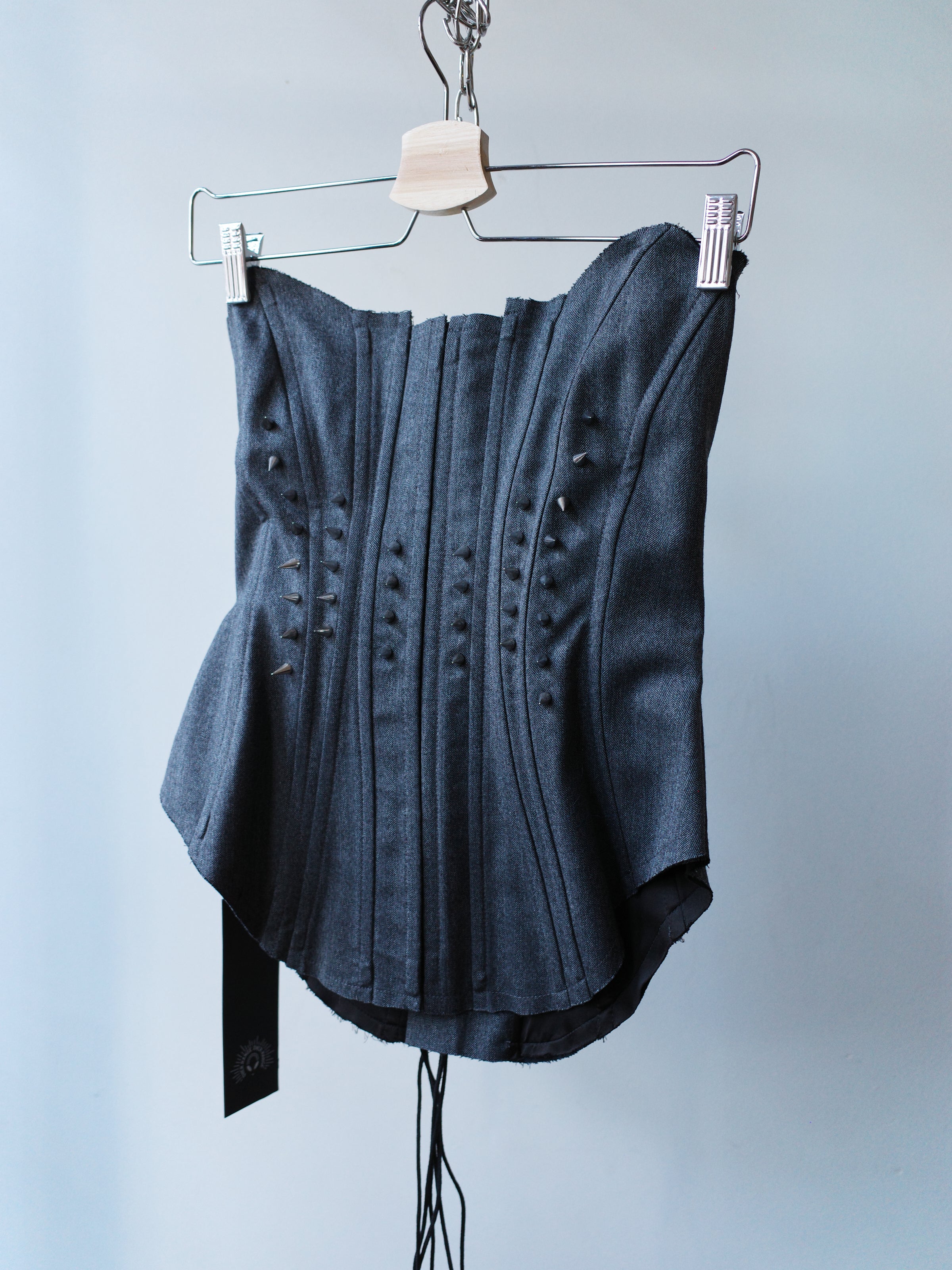 OVER RANGE Studded Boned Corset – METAL 金